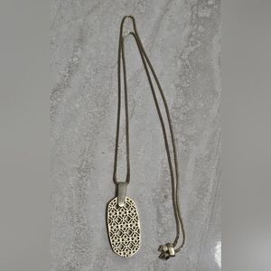 Kendra Scott Elegant Gold Like Pendant Necklace